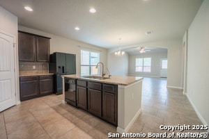 Building Photo - 10235 Waverunner
