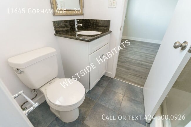 Building Photo - 11645 Gorham Ave