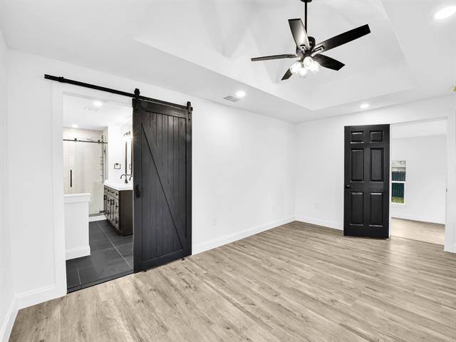 Building Photo - 9101 Oels St