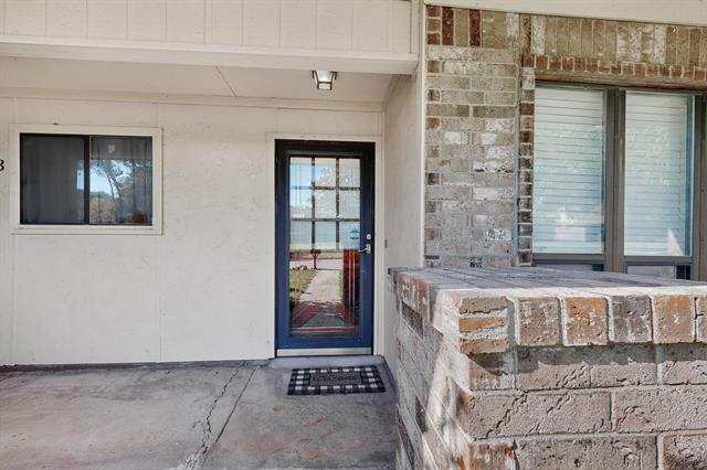 Building Photo - 2305 Jamie Dr