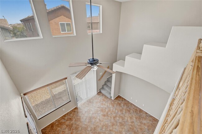 Building Photo - 2780 Kona Crest Ave