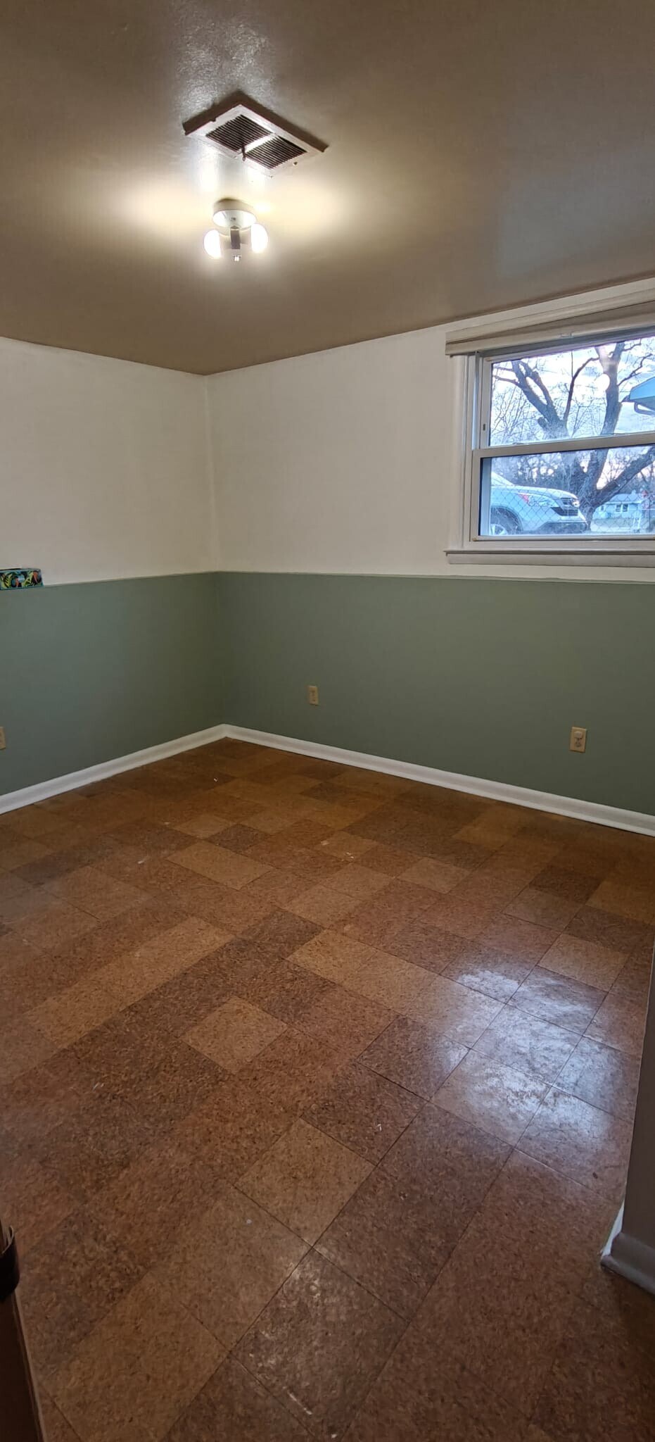 Building Photo - 1730 Redstock Ave