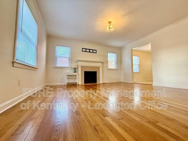 Building Photo - 839 Henry Clay Blvd