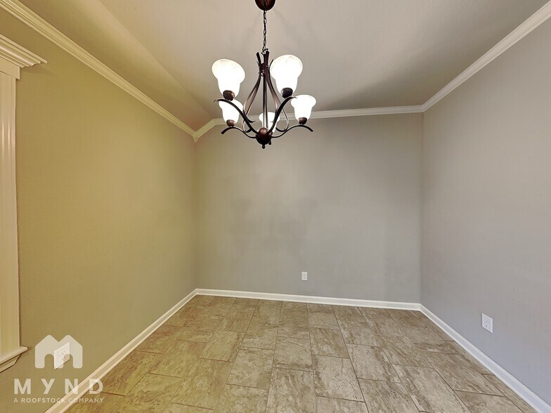 Building Photo - 113 Earnhardt Cir