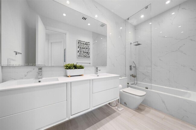 Building Photo - 3925 194th Ln