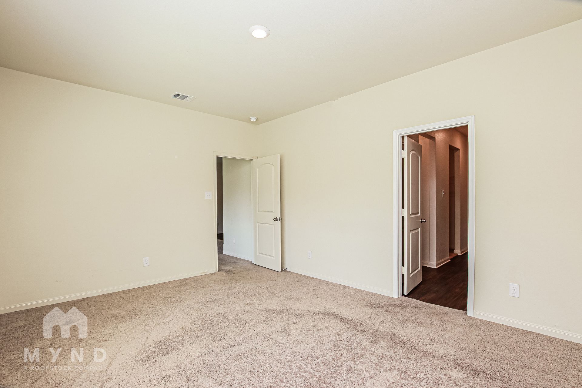 Building Photo - 105 Pettigrew Ct