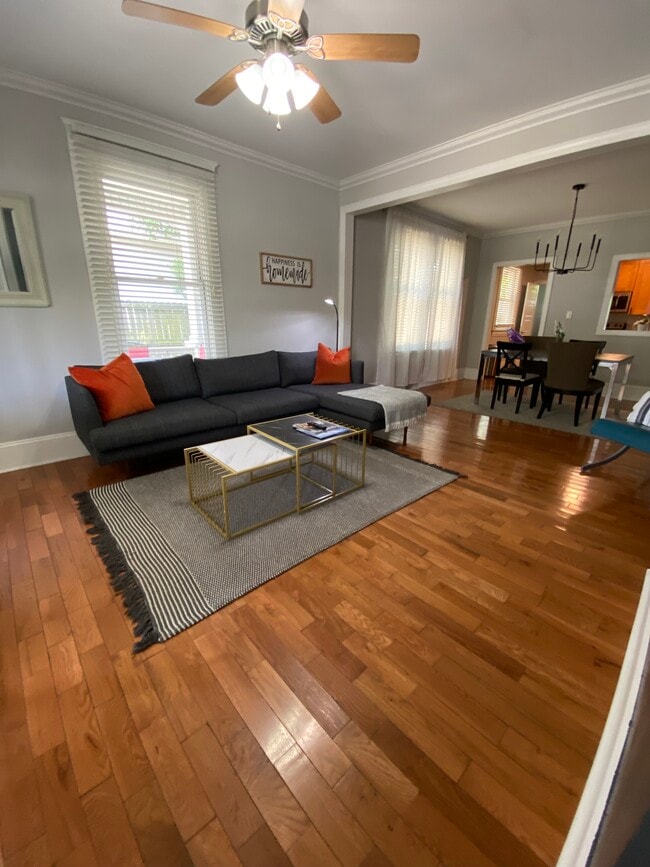 Livingroom - 1541 Wilmore Dr