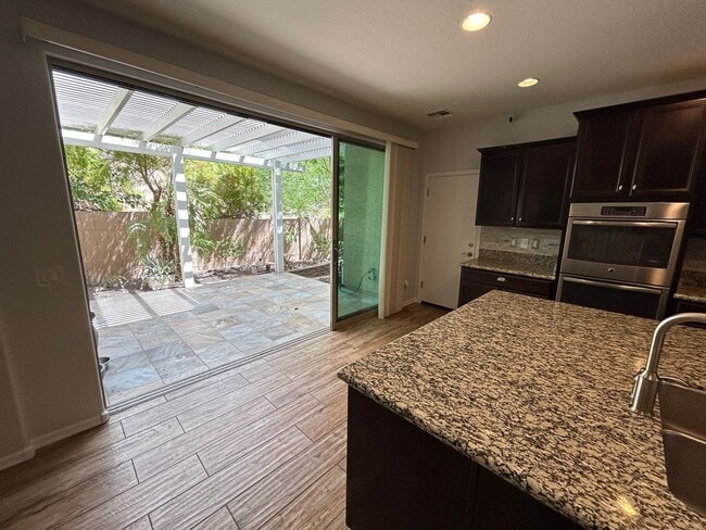 Building Photo - 20719 W Alsap Rd