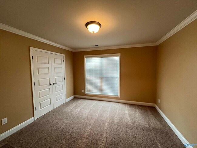 Building Photo - 120 Lexi Ln