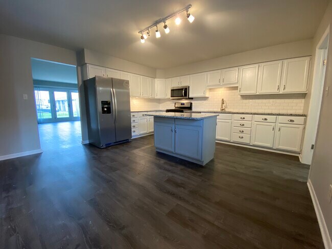 Building Photo - 149 Juniper Drive