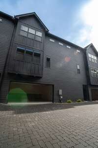 Building Photo - 979 Dozier Pl