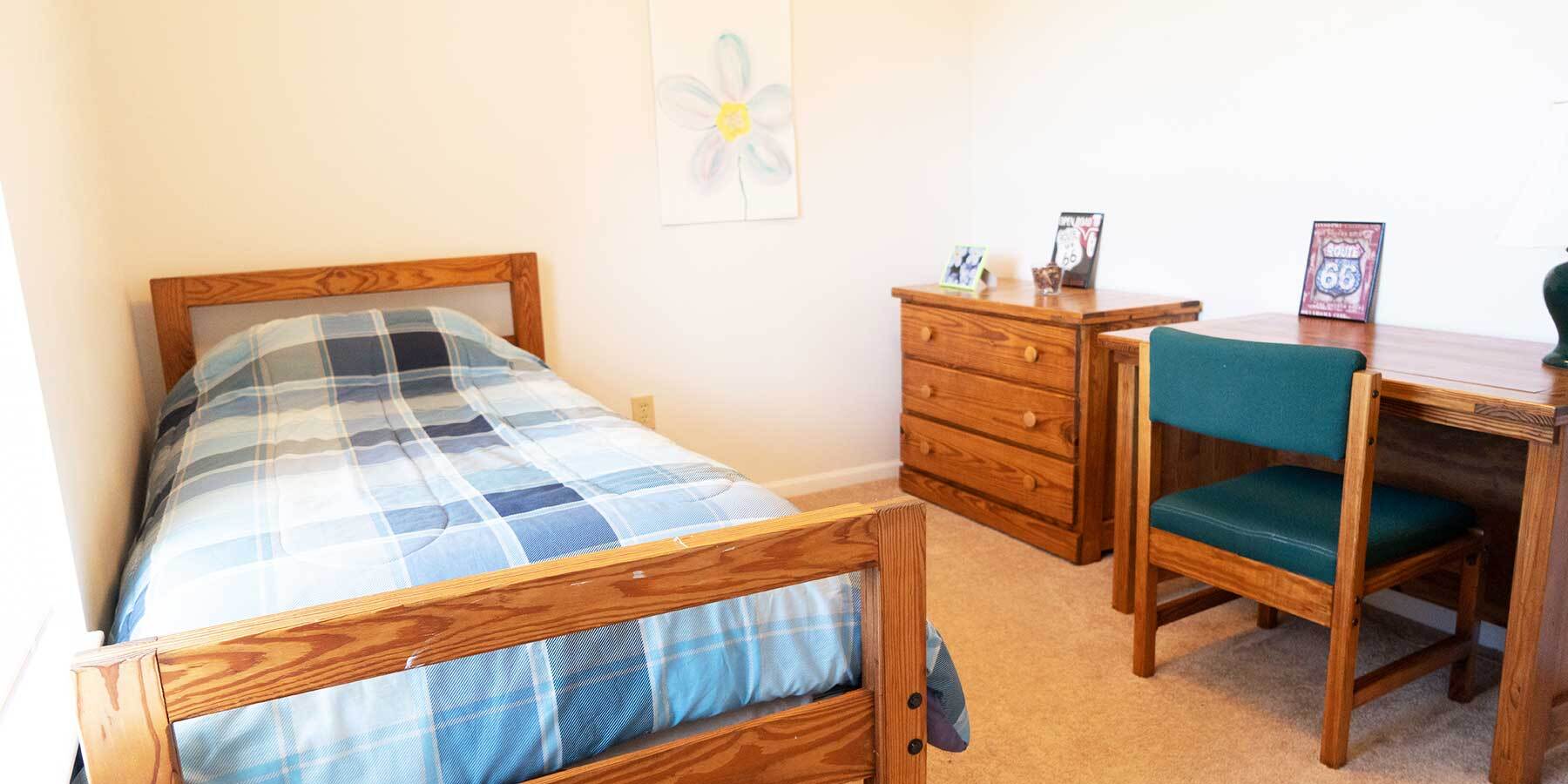 Bedroom Example - 15 S Shafer St