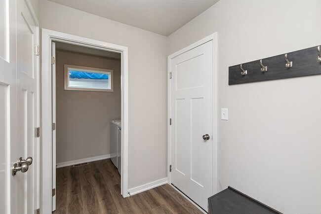 Building Photo - Beautiful Ranch Home for Rent in Bondurant...