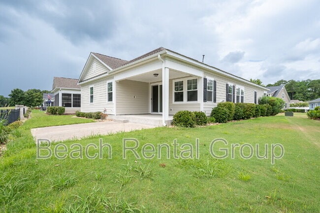 Building Photo - 121 Champions Village Dr