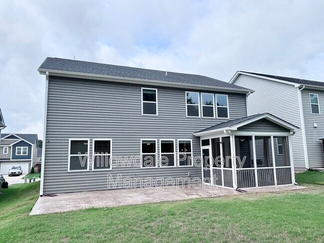 Building Photo - 1020 Garrow Dr