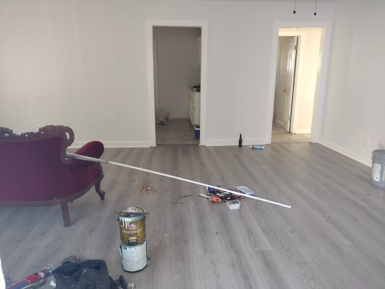 Building Photo - 5407 Avenue R 1/2