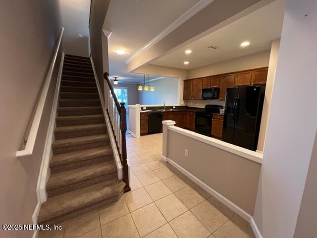 Building Photo - 6937 Woody Vine Dr