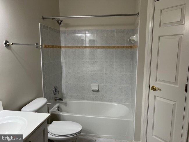 Building Photo - 2003 Connor Ct