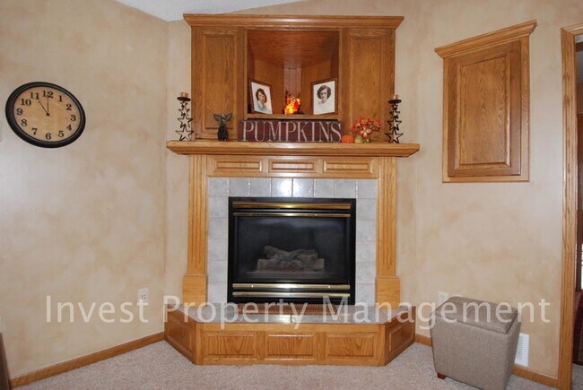 Building Photo - 21704 Rouillard Blvd