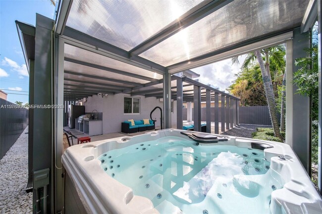 Building Photo - 3436 SW 88th Pl