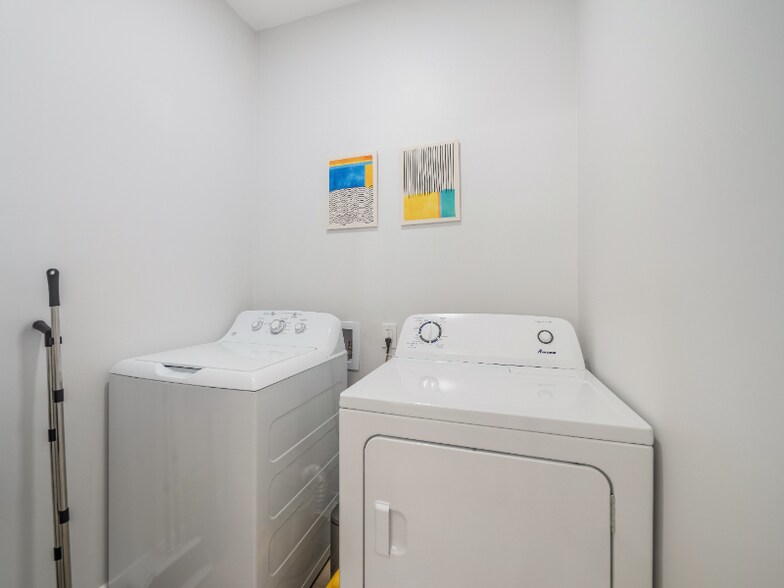 Building Photo - 95-148-148 Waimakua Dr