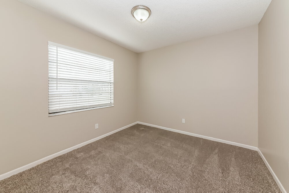 Building Photo - 3910 Briarlake Dr