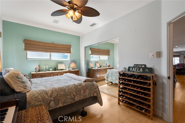 Building Photo - 310 30th St