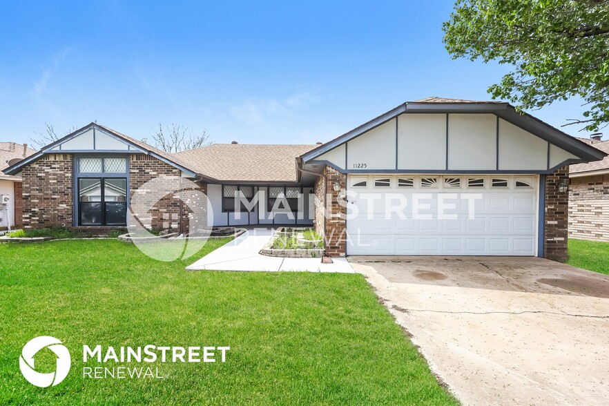Building Photo - 11225 Cimarron Dr