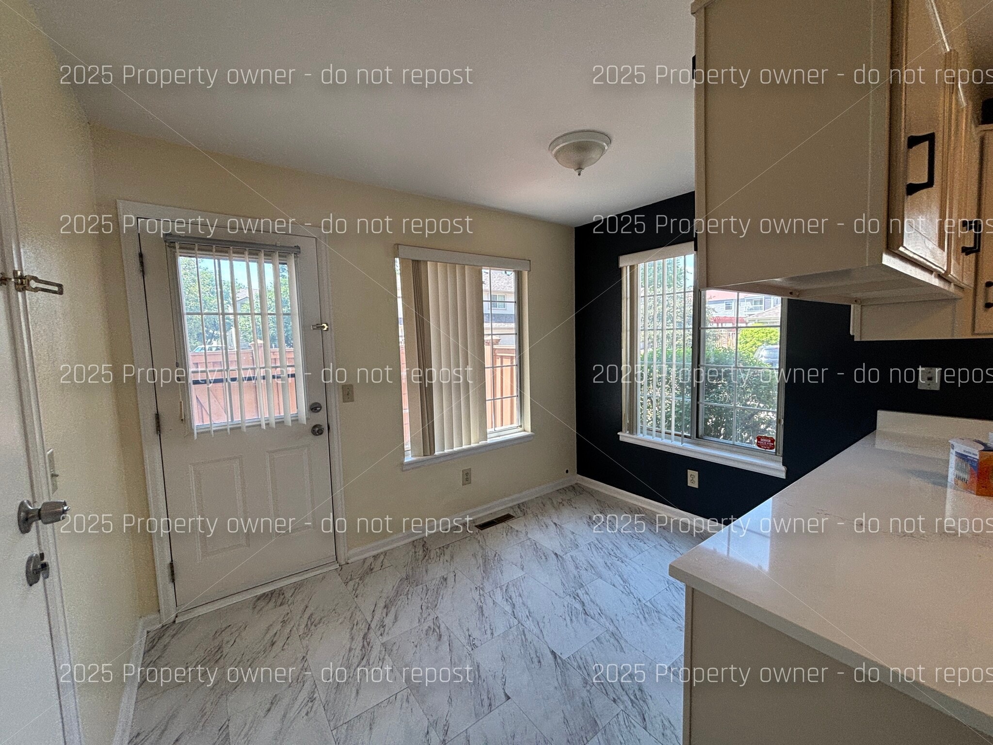 Building Photo - 2010 S Xenia Way