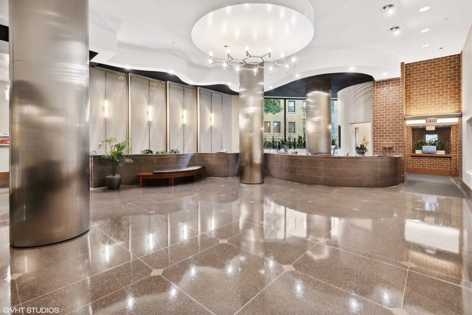 Building Photo - 3660 N Lake Shore Dr