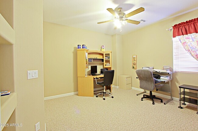 Building Photo - 18560 E Strawberry Dr
