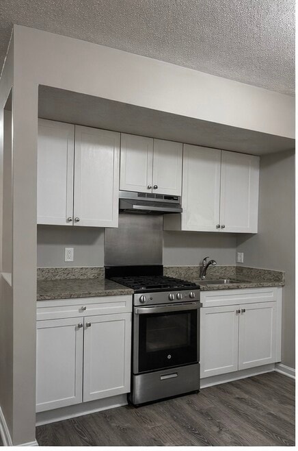 Building Photo - 65 Shawmut St