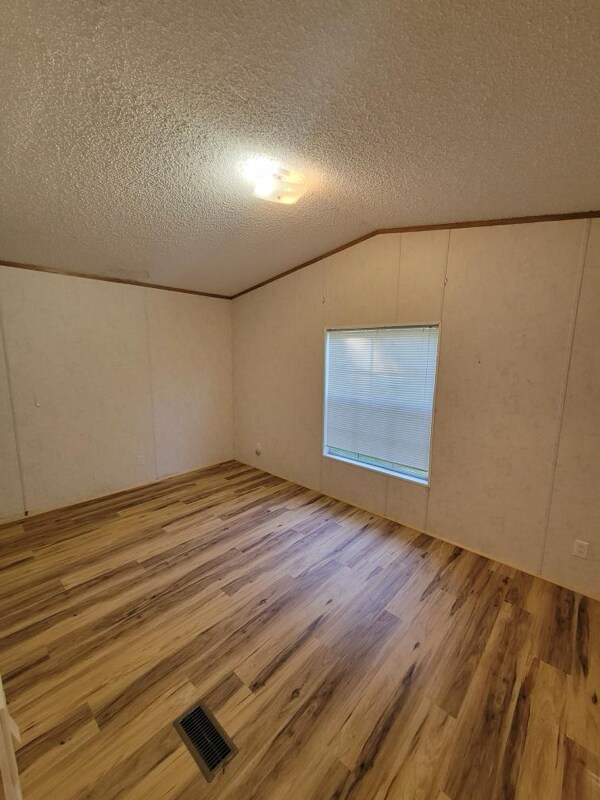 Building Photo - 790 Live Oak Church Rd