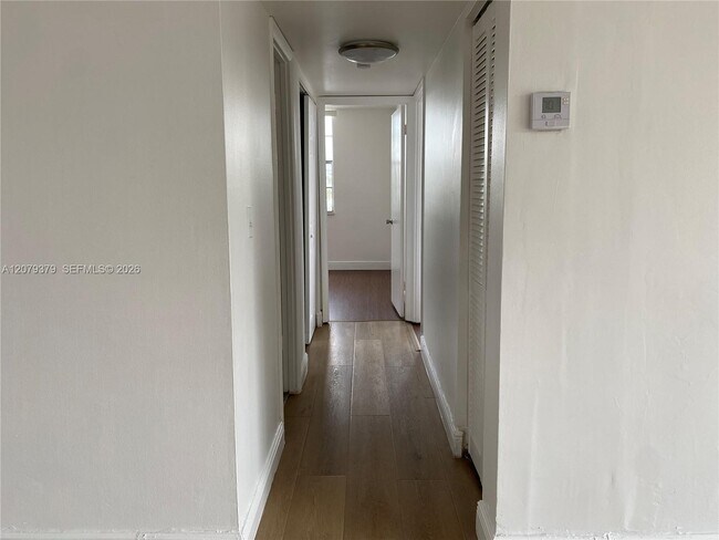 Building Photo - 488 NW 165th St