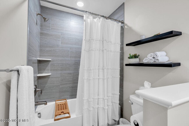 Building Photo - 63 Bataan Ave