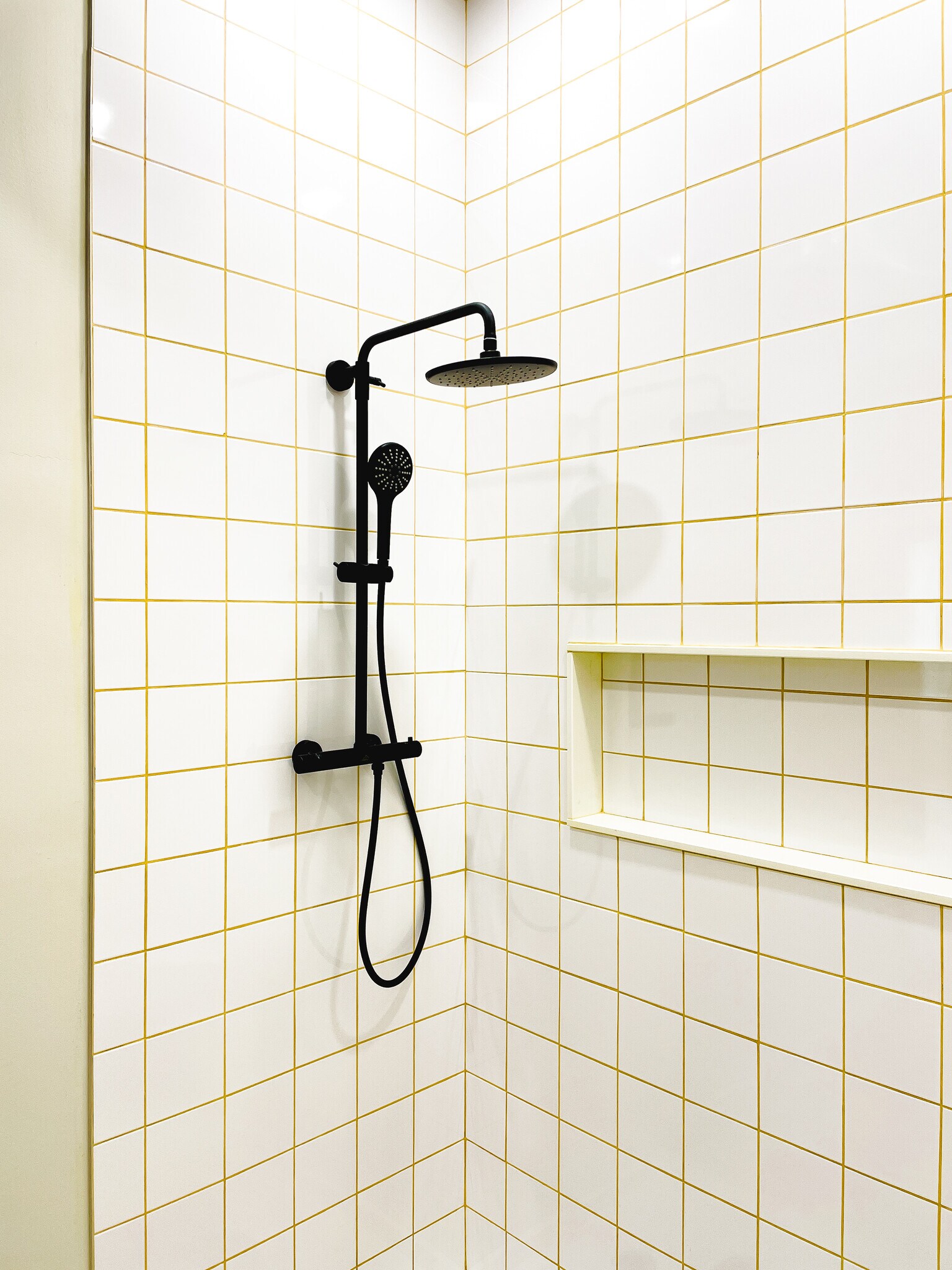 Building Photo - 736 Park Ave NW