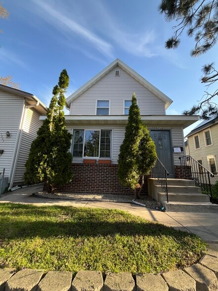 Building Photo - 1067 Hatch Ave