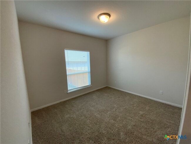 Building Photo - 525 Oxford Ln