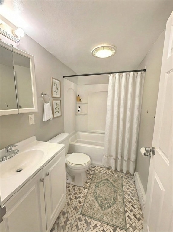 Building Photo - 4 Hawes St