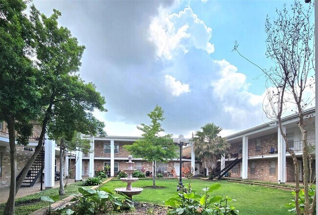 Building Photo - 3535 NASA Road 1