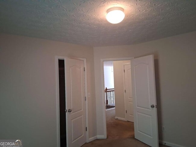 Building Photo - 7068 Littlebrook Way
