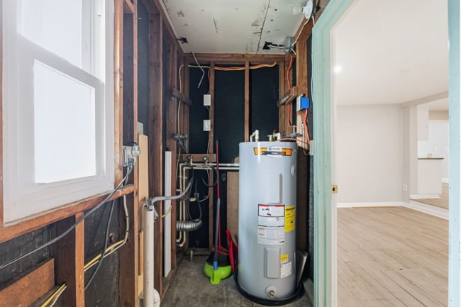 Building Photo - Leila Ave