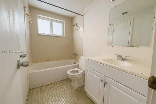 Building Photo - 7860 Camino Real