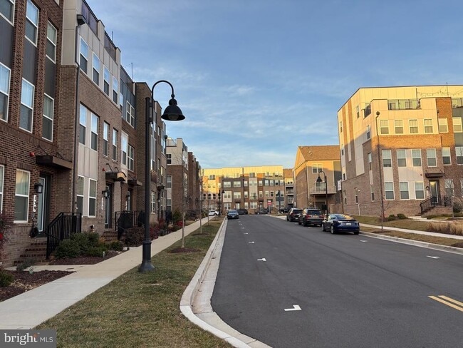 Building Photo - 139 Rubens Dr