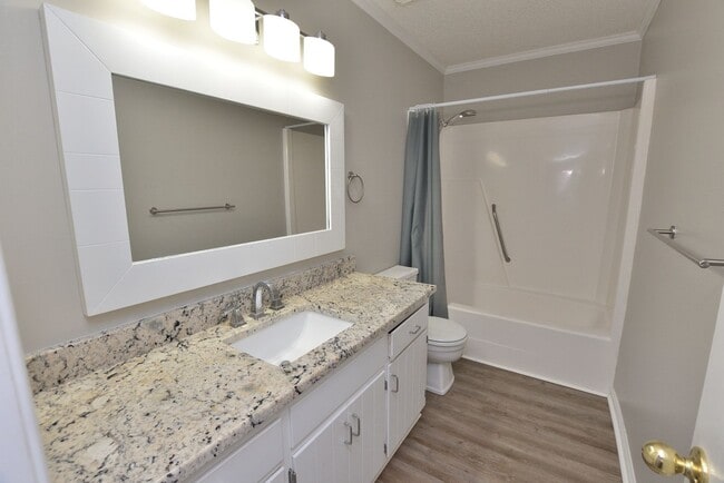 Building Photo - 28 Winders Creek