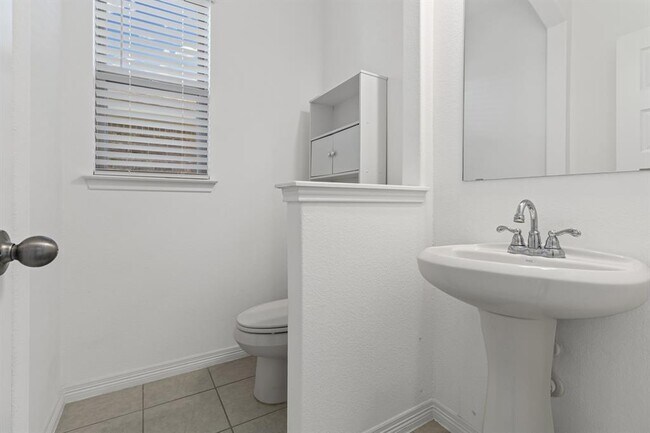 Building Photo - 20520 Carries Ranch Rd