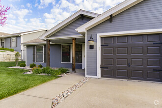 Building Photo - 24 Wallingford Dr