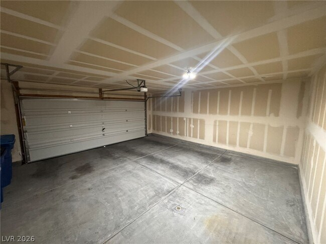 Building Photo - 5202 Dubris Dr