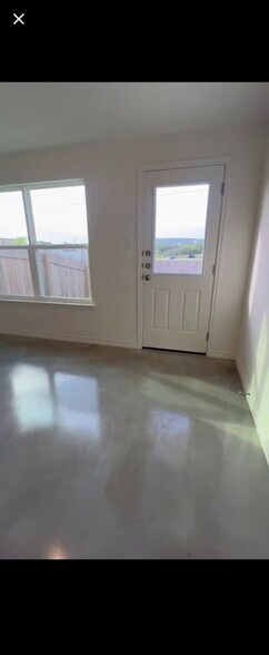 Building Photo - 1255 Concord Dr