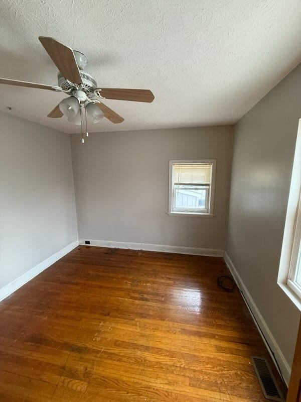 Building Photo - 19 N Rocky River Dr